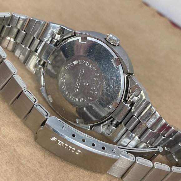 SOLD Vintage 1960's Seiko Automatic 21 Jewels Hi-Beat - Picture 3 of 6